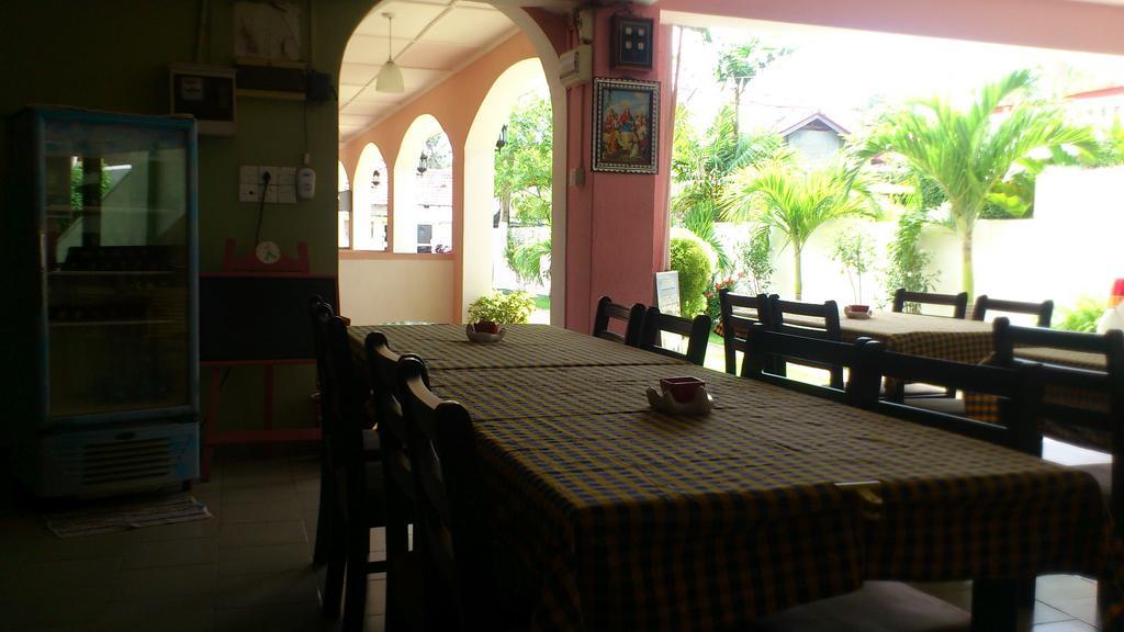 Ocean View Tourist Guest House At Negombo Beach Near The Airport ภายนอก รูปภาพ
