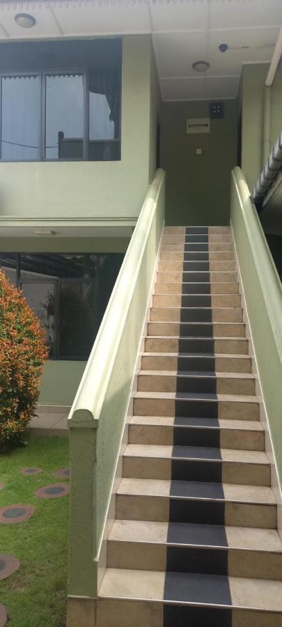 Ocean View Tourist Guest House At Negombo Beach Near The Airport ภายนอก รูปภาพ