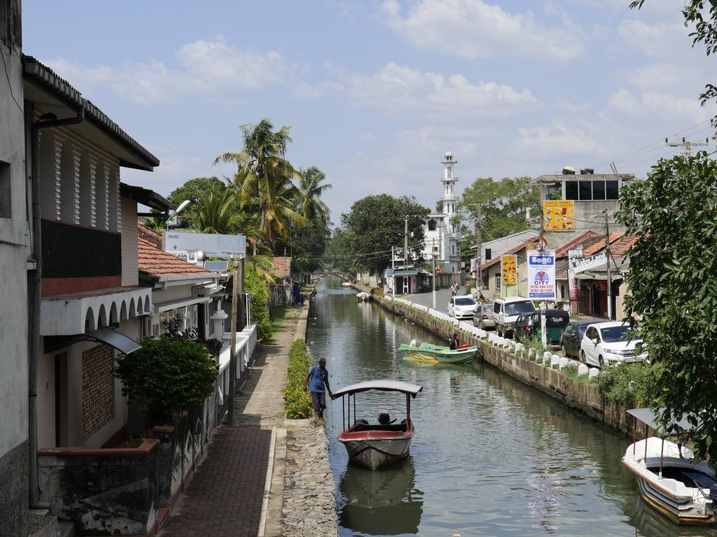 Ocean View Tourist Guest House At Negombo Beach Near The Airport ภายนอก รูปภาพ